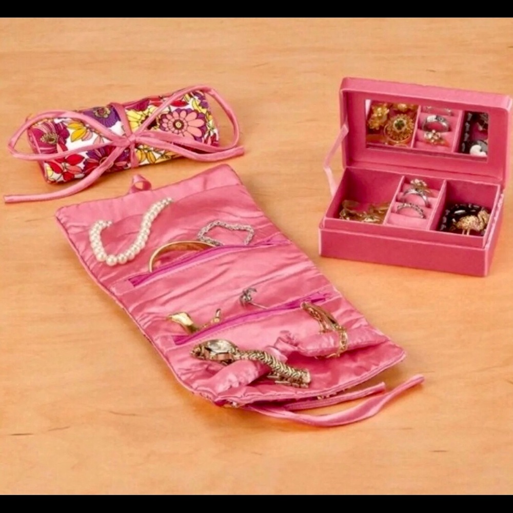 Travel jewelry set